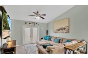 100 KELLY CIRCLE, SANFORD, FL 32773 Sold 03/31/25