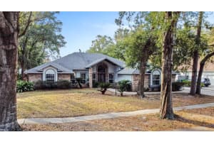 240 Shady Oaks Cir, LAKE MARY