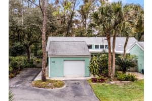 717 GLASGOW COURT, WINTER SPRINGS, FL 32708 Sold 02/20/25