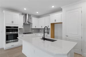 1017 SIGNET DRIVE, APOLLO BEACH, FL 33572 Sold 03/01/25