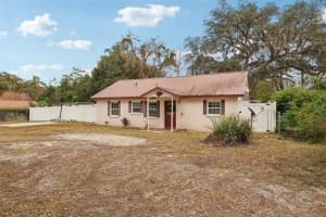 513 SEMINOLE AVENUE, FRUITLAND PARK, FL 34731 Sold 02/28/25