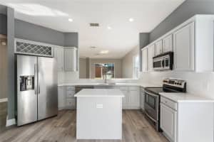 10812 WOODCHASE CIRCLE, ORLANDO, FL 32836 Sold 07/09/25