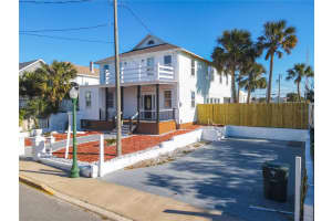17 OLEANDER AVENUE, DAYTONA BEACH, FL 32118 Sold 05/29/25
