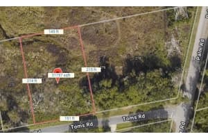 274 Toms Rd Debary, FL 32713 - Off Market
