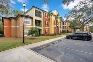 814 CREST PINES DRIVE, ORLANDO, FL 32828 Sold 07/23/25