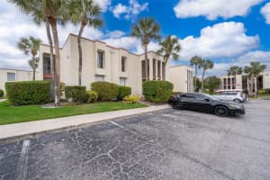 532 ORANGE DRIVE, ALTAMONTE SPRINGS, FL 32701 - MLS#MFRO6271808
