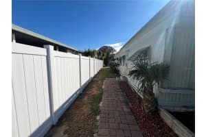 12635 MILWAUKEE AVENUE, TAVARES, FL 32778 - MLS#MFRO6271809