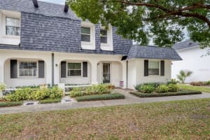 3117 EAGLE BOULEVARD, ORLANDO, FL 32804 Sold 02/21/25