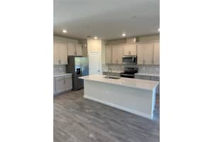 5425 LOG GROVE LANE, ORLANDO, FL 32829 Sold 08/15/25
