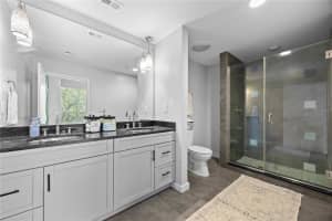525 JACKSON STREET, ORLANDO, FL 32801 Sold 03/03/25