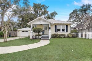135 9TH AVENUE, MOUNT DORA, FL 32757 Sold 02/27/25