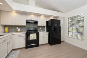 212 MEADOW BOULEVARD, SANFORD, FL 32771 Sold 03/27/25