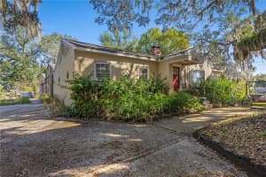 1200 SUNSHINE AVENUE, LEESBURG, FL 34748 Sold 02/07/25
