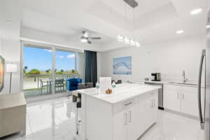 11500 GULF BOULEVARD, ST PETERSBURG, FL 33706 Sold 04/04/25