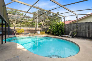 719 DAWSON AVENUE, ORLANDO, FL 32825 Sold 05/15/25