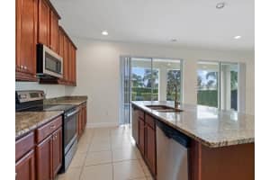 211 PENDANT COURT, KISSIMMEE, FL 34747 Sold 03/20/25