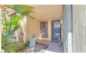5019 NASSAU CIRCLE, ORLANDO, FL 32808 Sold 06/04/25