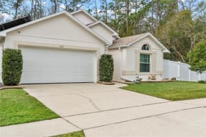 562 EAGLE POINTE S, KISSIMMEE, FL 34746 Sold 08/19/25