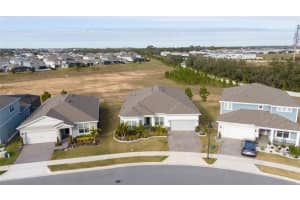 4544 GLIDING WAVE STREET, WINTER GARDEN, FL 34787 Sold 05/07/25