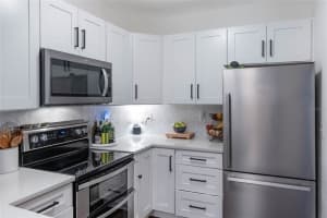 206 SOUTH STREET, ORLANDO, FL 32801 - MLS#MFRO6272957