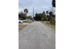 E SPRUCE ST, DAYTONA BEACH, FL 32114 - MLS#MFRO6272960