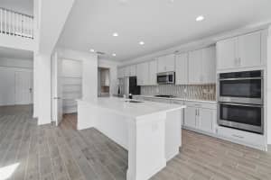 5067 NORTHERN DOVE AVENUE, MOUNT DORA, FL 32757 Sold 07/31/25