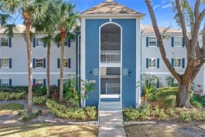 4208 Clubside Dr #4208, LONGWOOD