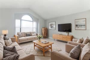 3473 HILLMONT CIRCLE, ORLANDO, FL 32817 Sold 03/06/25