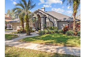 6541 FAIRWAY HILL COURT, ORLANDO, FL 32835 Sold 03/21/25