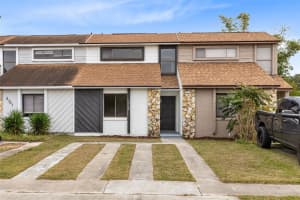 2755 HUNT CLUB LANE, ORLANDO, FL 32826 Sold 03/04/25