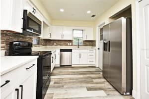 5803 CLEARVIEW DRIVE, ORLANDO, FL 32819 Sold 03/18/25
