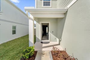 2211 LOVELY LANE, DAVENPORT, FL 33896 - MLS#MFRO6273726