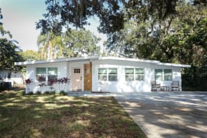 7007 SEMINOLE DRIVE, BELLE ISLE, FL 32812 Sold 02/21/25