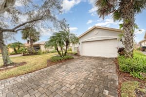 212 RIALTO ROAD, KISSIMMEE, FL 34759 Sold 04/30/25