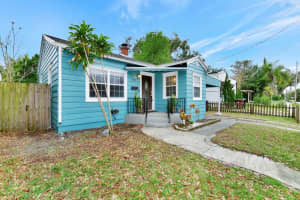 1300 KALEY STREET, ORLANDO, FL 32806 Sold 04/30/25