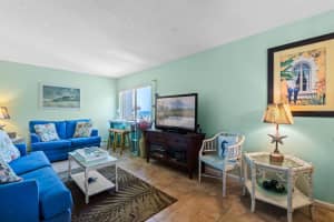 3663 ATLANTIC AVENUE, NEW SMYRNA BEACH, FL 32169 - MLS#MFRO6274131