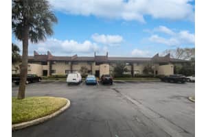 705 S Village Dr N #205, ST PETERSBURG