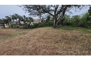925 PENINSULA DRIVE, DAYTONA BEACH, FL 32118 Sold 02/25/25