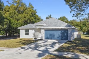 515 W Blue Springs Ave, Orange City, FL 32763, Sold 01/24/25