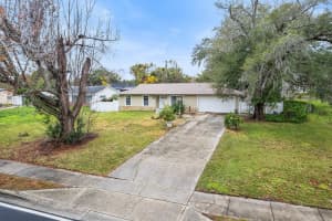 1018 BEAR LAKE ROAD, APOPKA, FL 32703 Sold 03/13/25