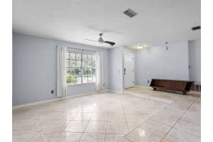 1018 BEAR LAKE ROAD, APOPKA, FL 32703 Sold 03/13/25