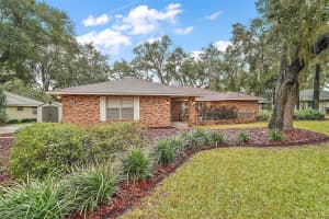 9908 FAIRWAY CIRCLE, LEESBURG, FL 34788 Sold 05/30/25