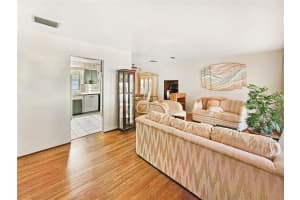 5240 POWERS DRIVE, ORLANDO, FL 32818 Sold 03/03/25