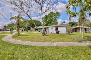 544 EARTHA LANE, ORLANDO, FL 32805 Sold 02/28/25