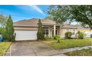 116 Whispering Pines Way, DAVENPORT