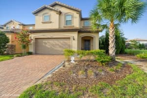 5452 Misty Oak Cir, DAVENPORT