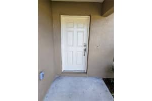 7132 HOLLY CREEK ROAD, MOUNT DORA, FL 32757 Sold 04/18/25
