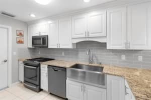 360 GLENEAGLES DRIVE, NEW SMYRNA BEACH, FL 32168 Sold 06/12/25