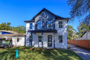 1305 HARDING STREET, ORLANDO, FL 32806 Sold 03/07/25