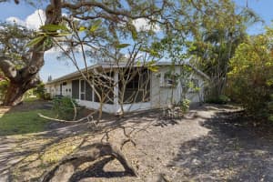 236 WOODLAND AVENUE, COCOA BEACH, FL 32931 Sold 07/03/25